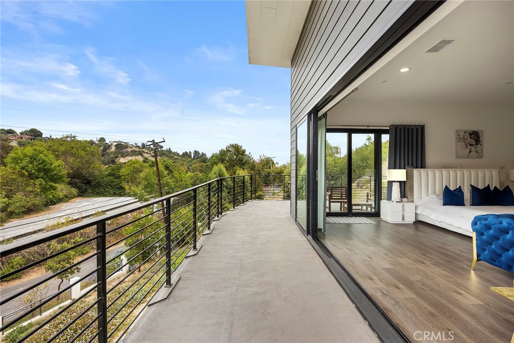1911 Tumin Road Property Photo 47