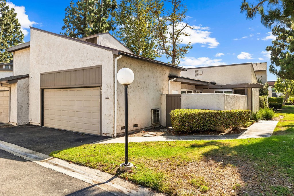 409 N Via Roma Property Photo 15