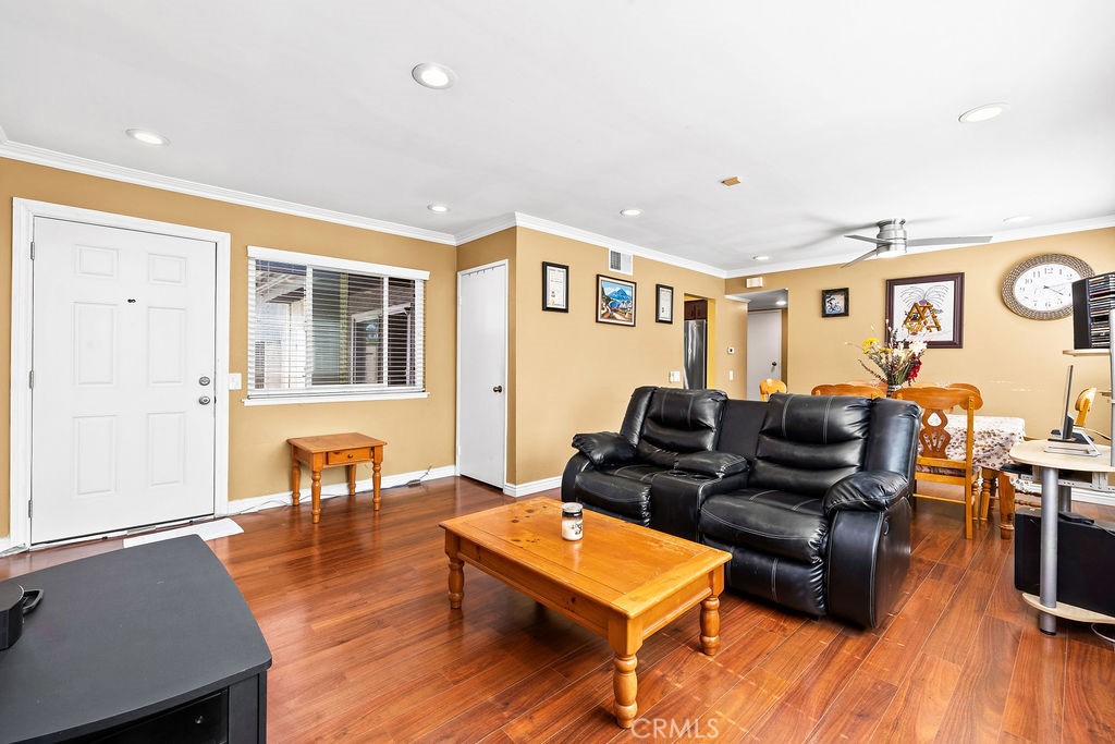 409 N Via Roma Property Photo 18