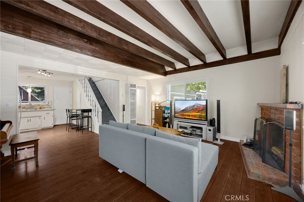 22934 Waters Property Photo 6