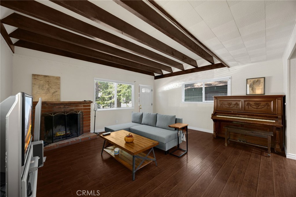 22934 Waters Property Photo 7
