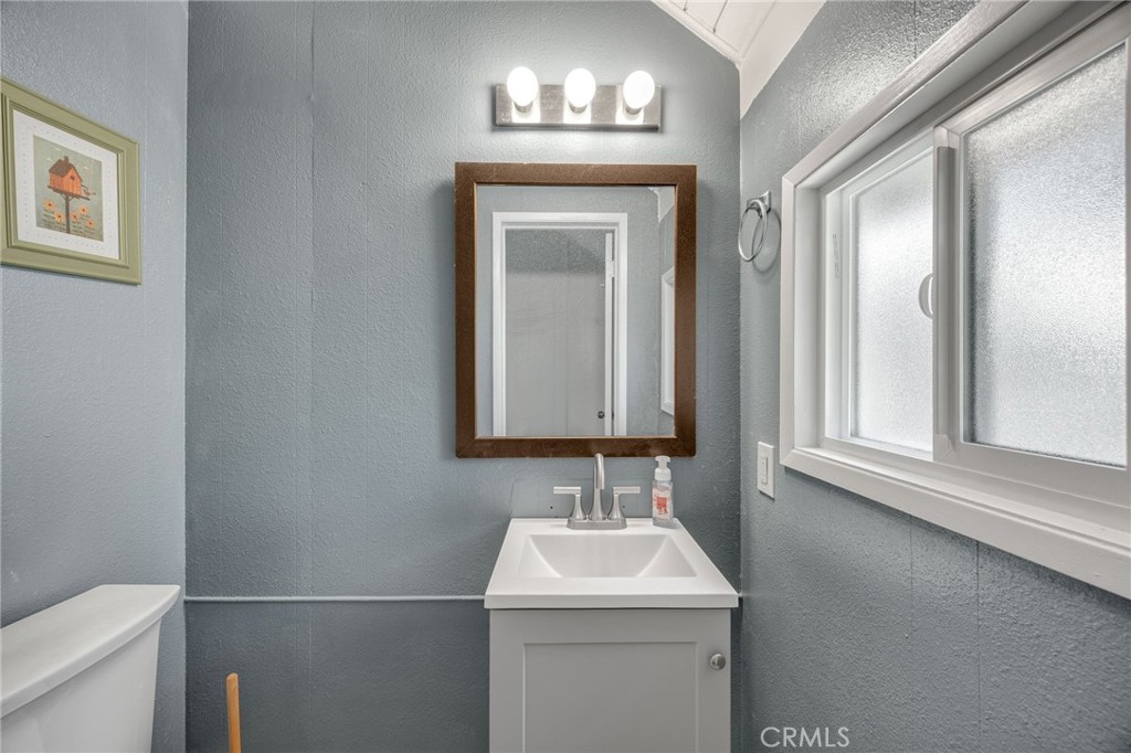 22934 Waters Property Photo 20