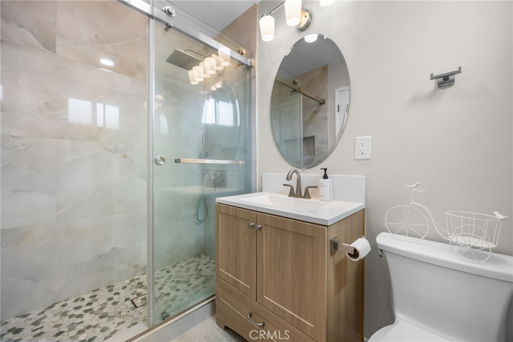 520 S Adria Property Photo 11