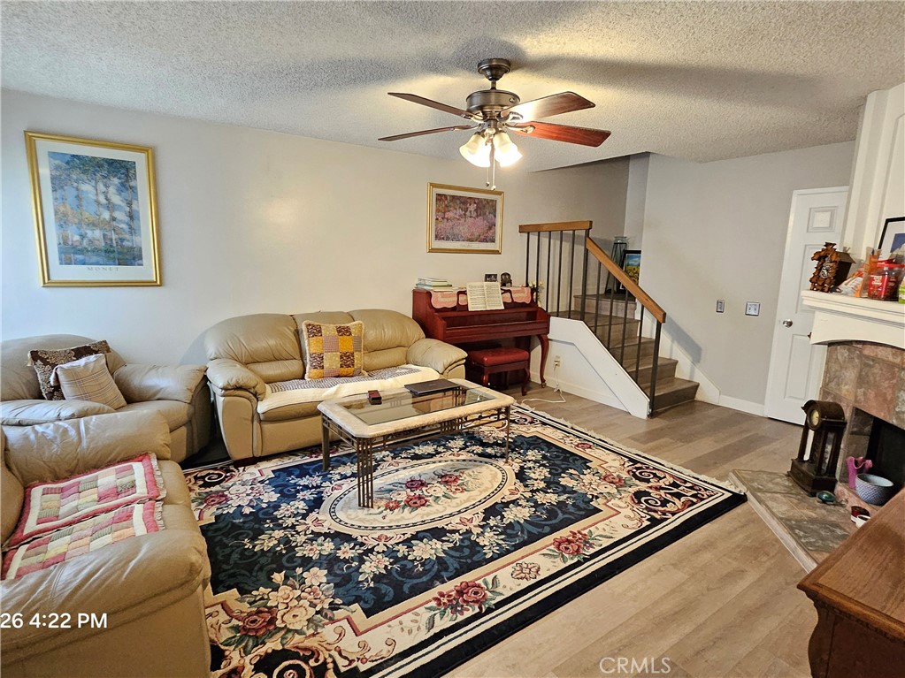 9060 Candlestick Lane Property Photo 11