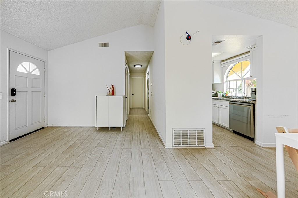 55 Alicante Aisle Property Photo 9