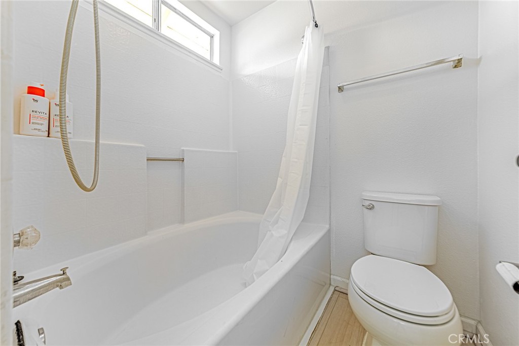 55 Alicante Aisle Property Photo 16