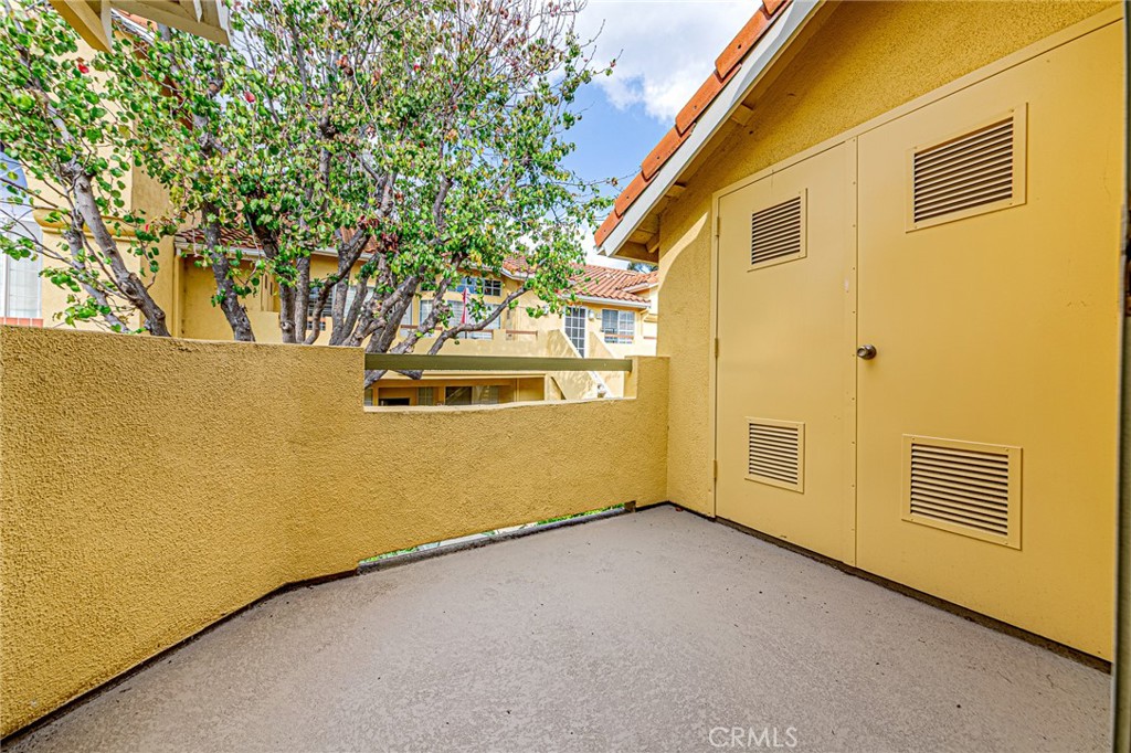 55 Alicante Aisle Property Photo 19