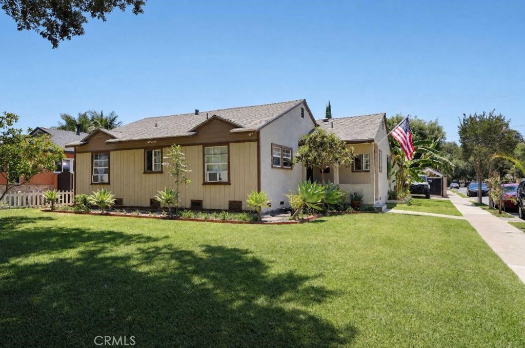 502 E Camile Property Photo