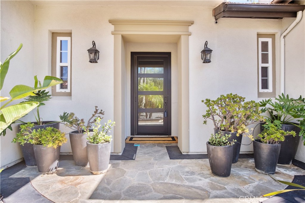 36 Via Divertirse Property Photo 6