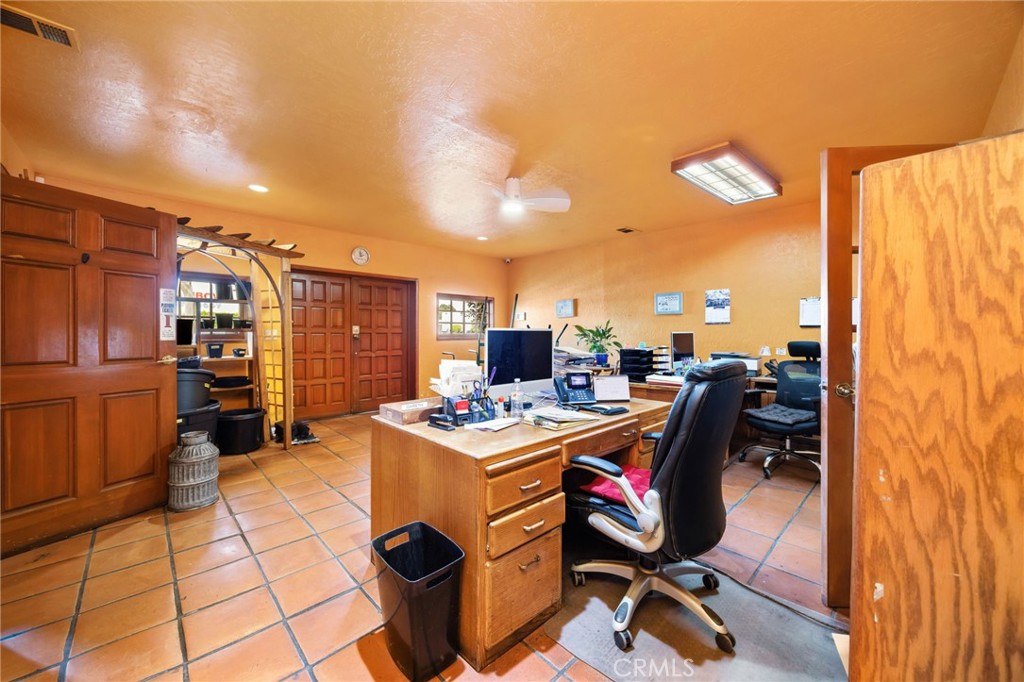 3514 Westminster Property Photo 8
