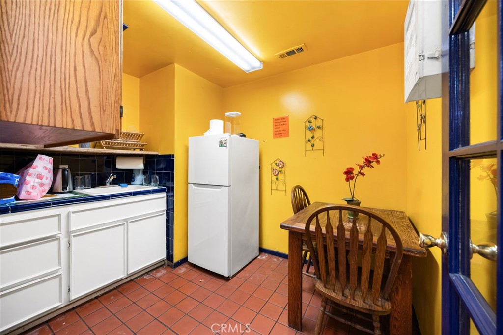 3514 Westminster Property Photo 15