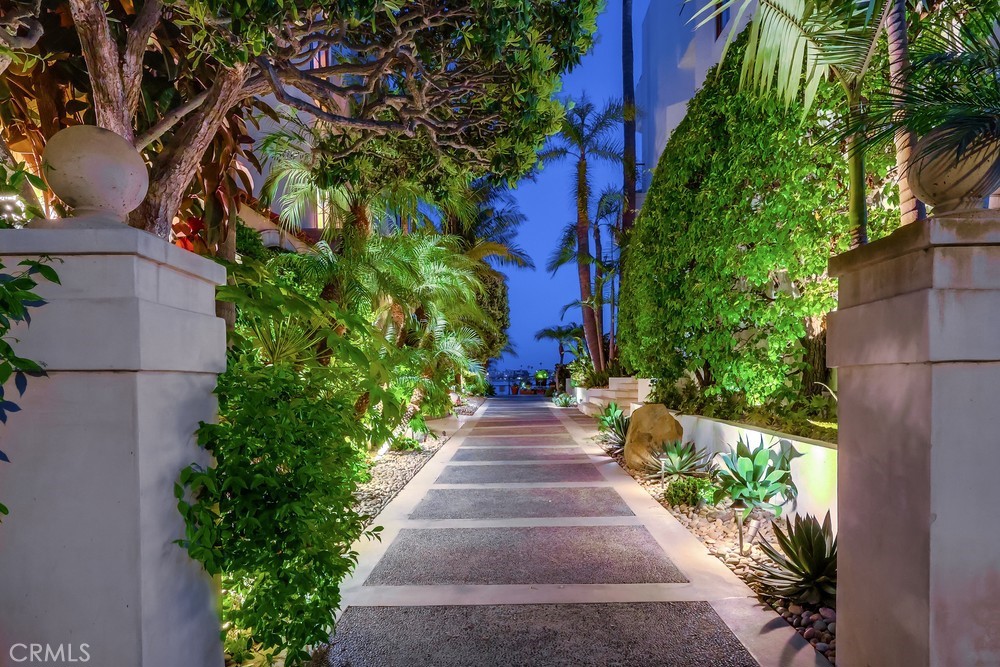 6048 Lido Property Photo 6