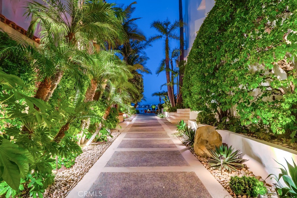 6048 Lido Property Photo 7