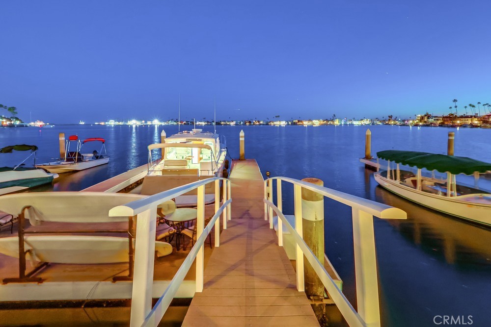 6048 Lido Property Photo 8