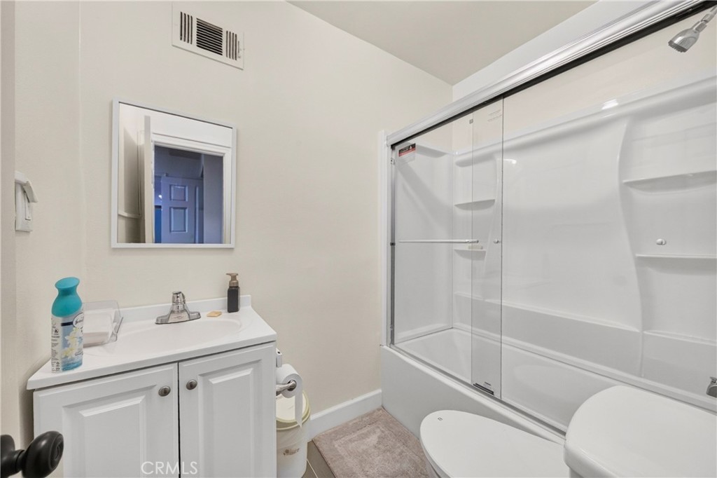 450 W Holt Avenue Property Photo 23