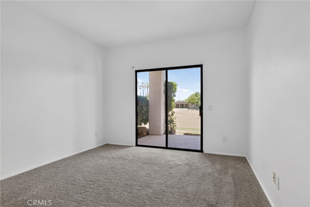 28862 Isleta Court Property Photo 11