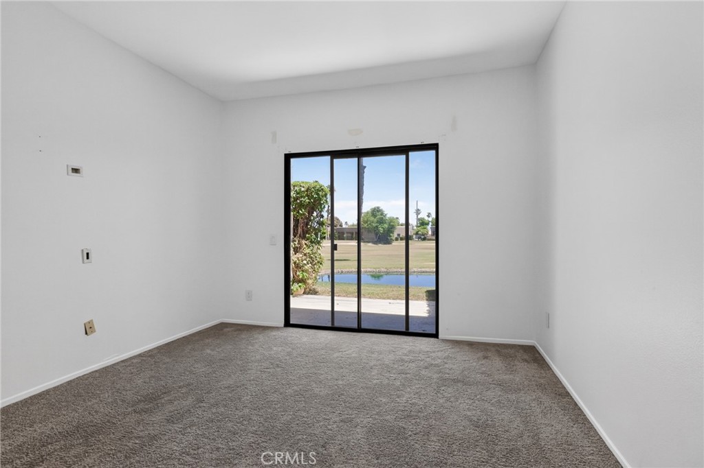 28862 Isleta Court Property Photo 14