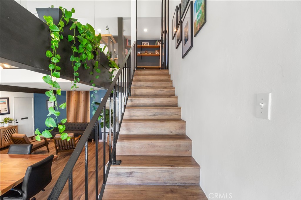 2734 E Broadway 7 Property Photo 5