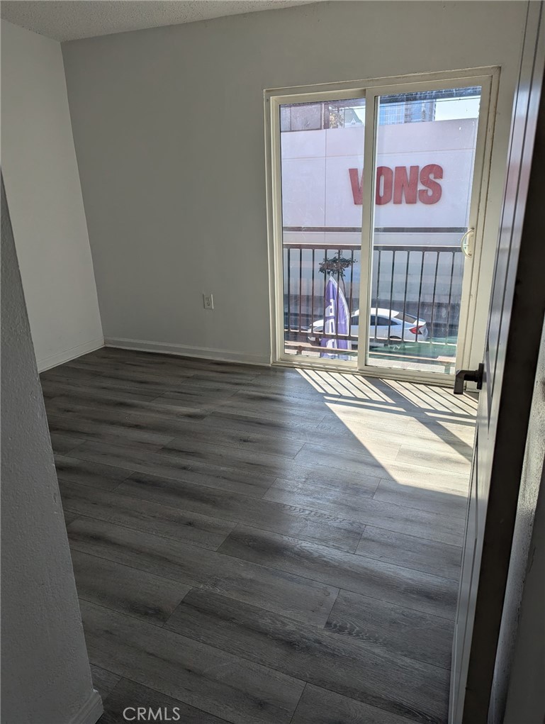 643 635 E Broadway Property Photo 1