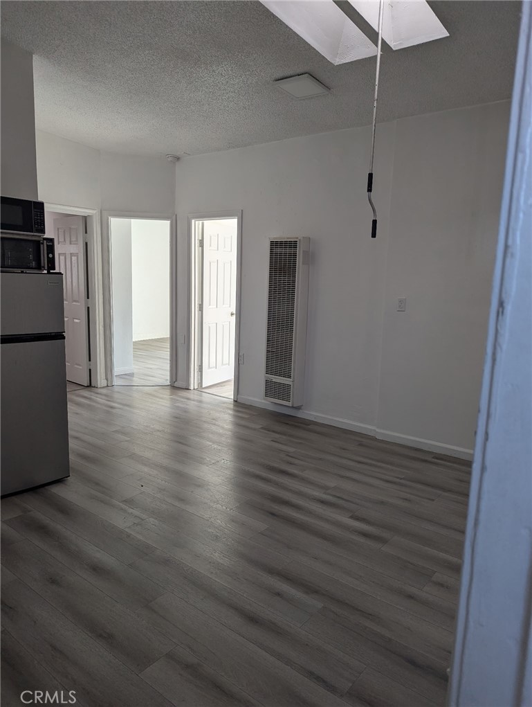 643 635 E Broadway Property Photo 2