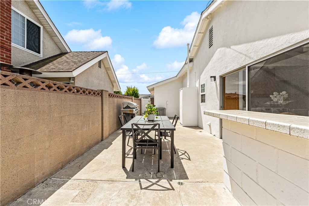 6101 Killarney Property Photo 43