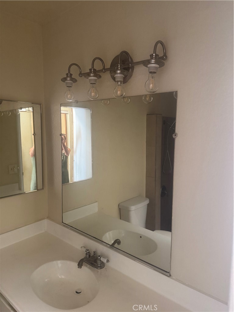 1015 Parton Street G Property Photo 10