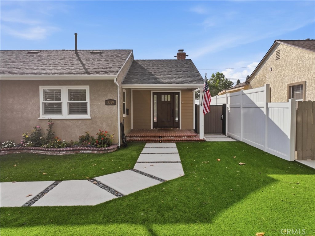 3329 N Los Coyotes Diagonal Property Photo 3
