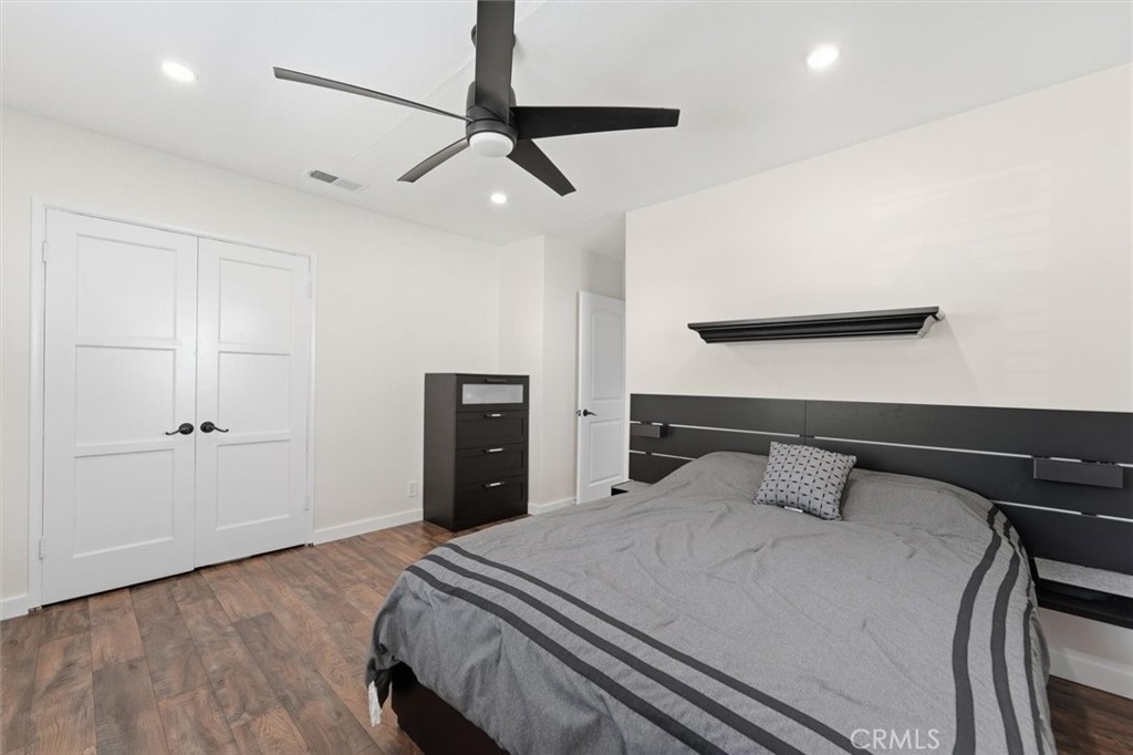 3329 N Los Coyotes Diagonal Property Photo 16