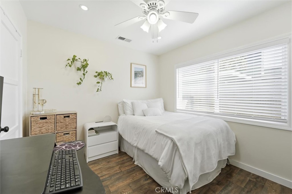 3329 N Los Coyotes Diagonal Property Photo 18