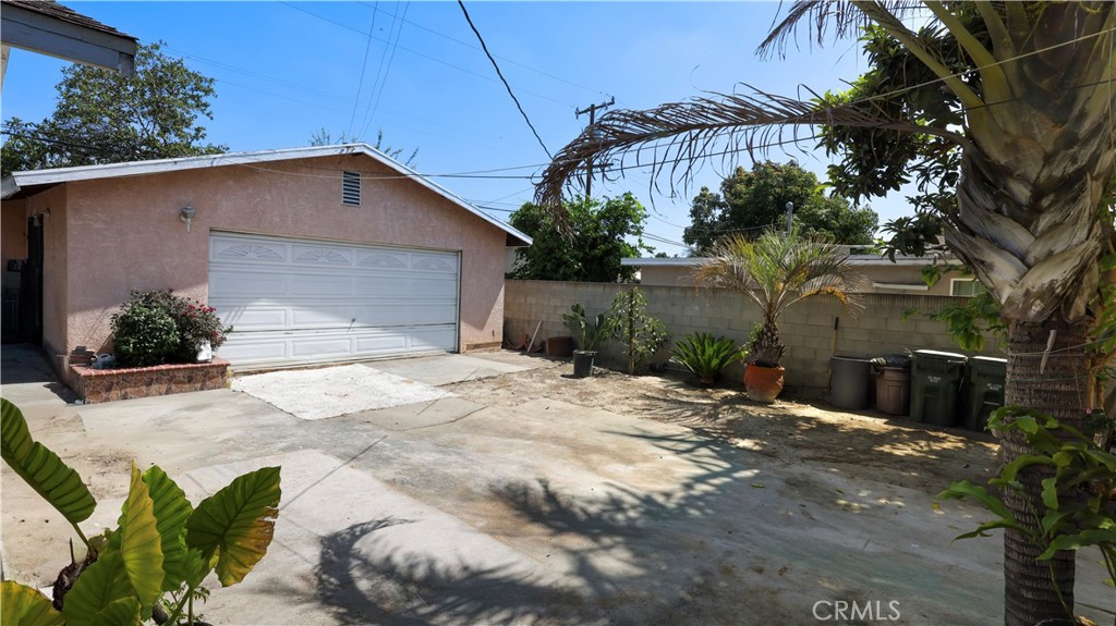 5427 Rayborn Property Photo 5