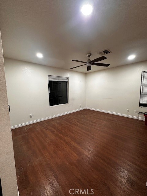 13772 Euclid Property Photo 3