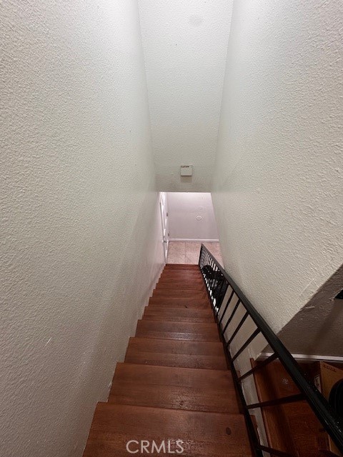 13772 Euclid Property Photo 5