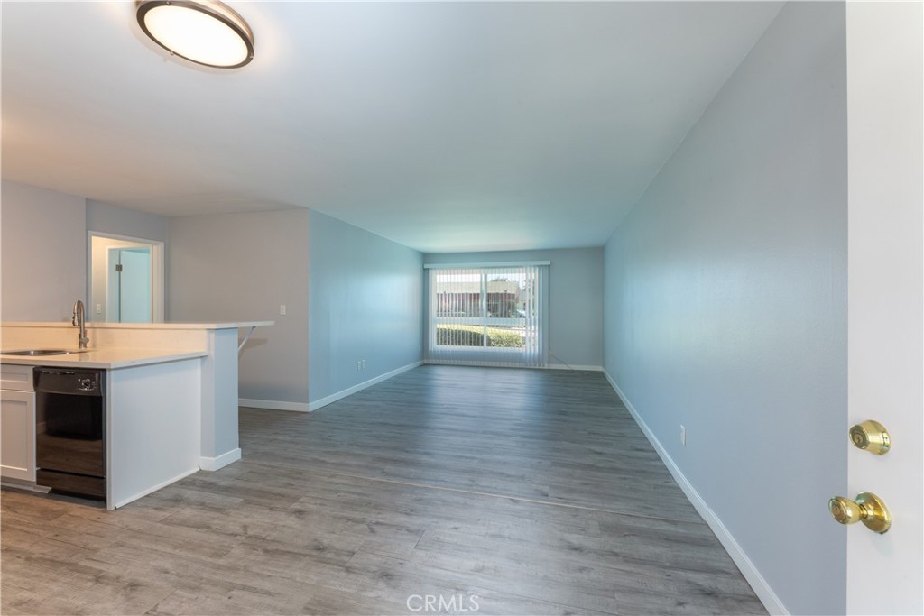 5585 E Pacific Coast 174 Property Photo 2