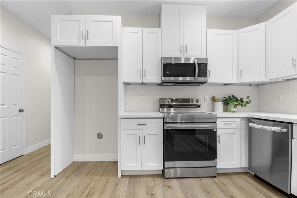 244 W N Street Property Photo 7
