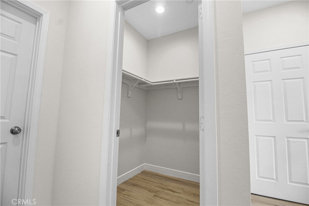244 W N Street Property Photo 12
