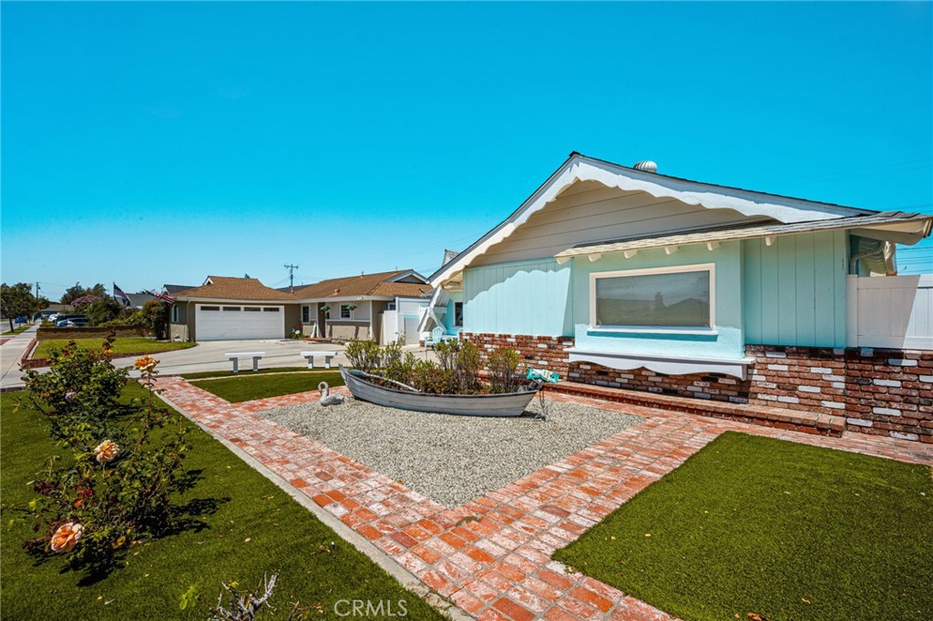 15732 Swan Lane Property Photo 20