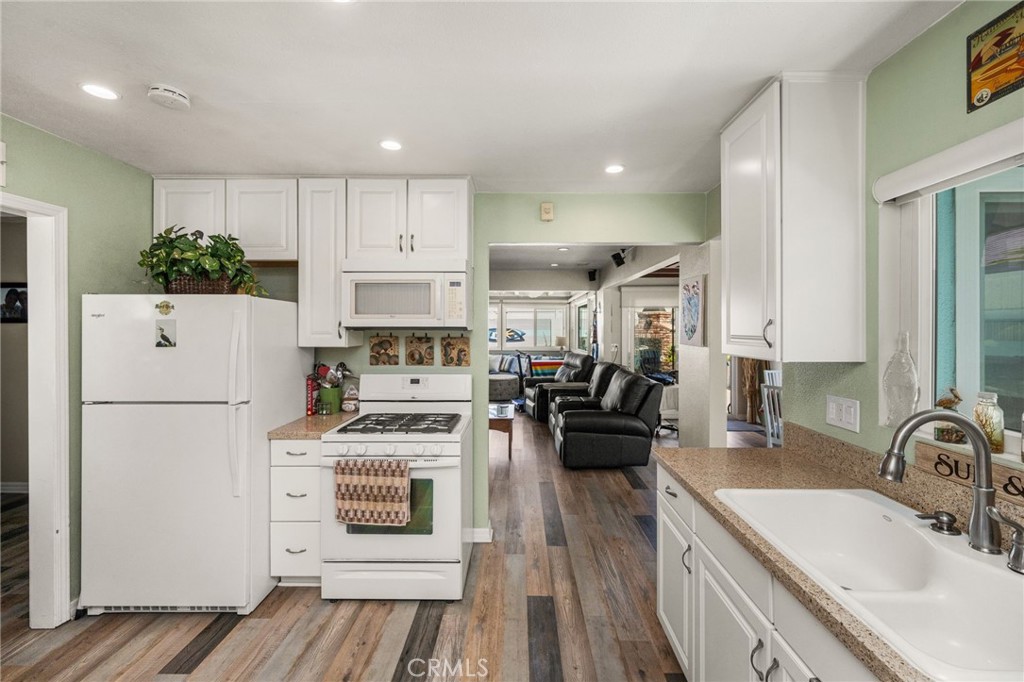 15732 Swan Lane Property Photo 29