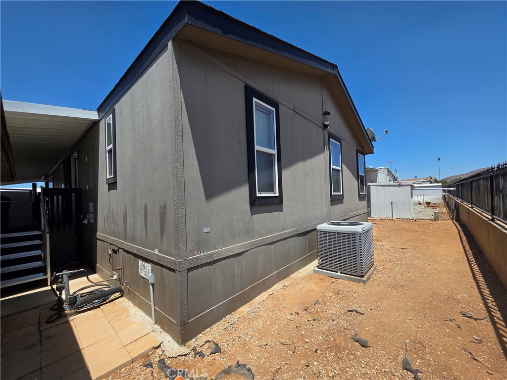 27150 Shadel 146 Property Photo 8
