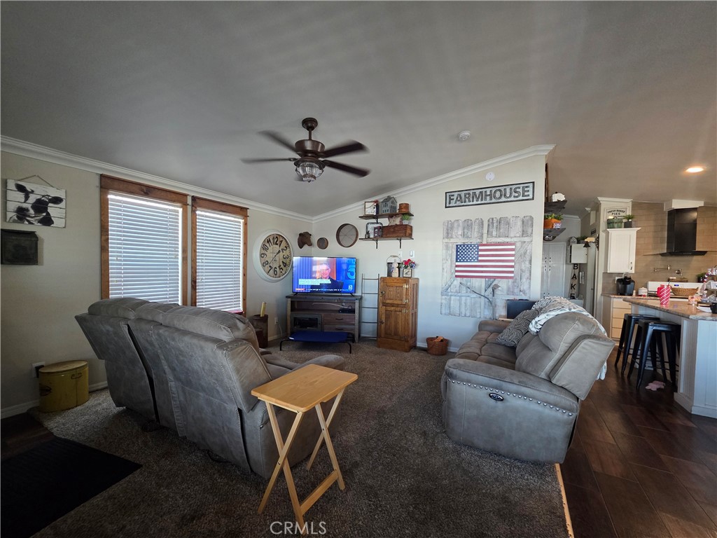 27150 Shadel 146 Property Photo 11