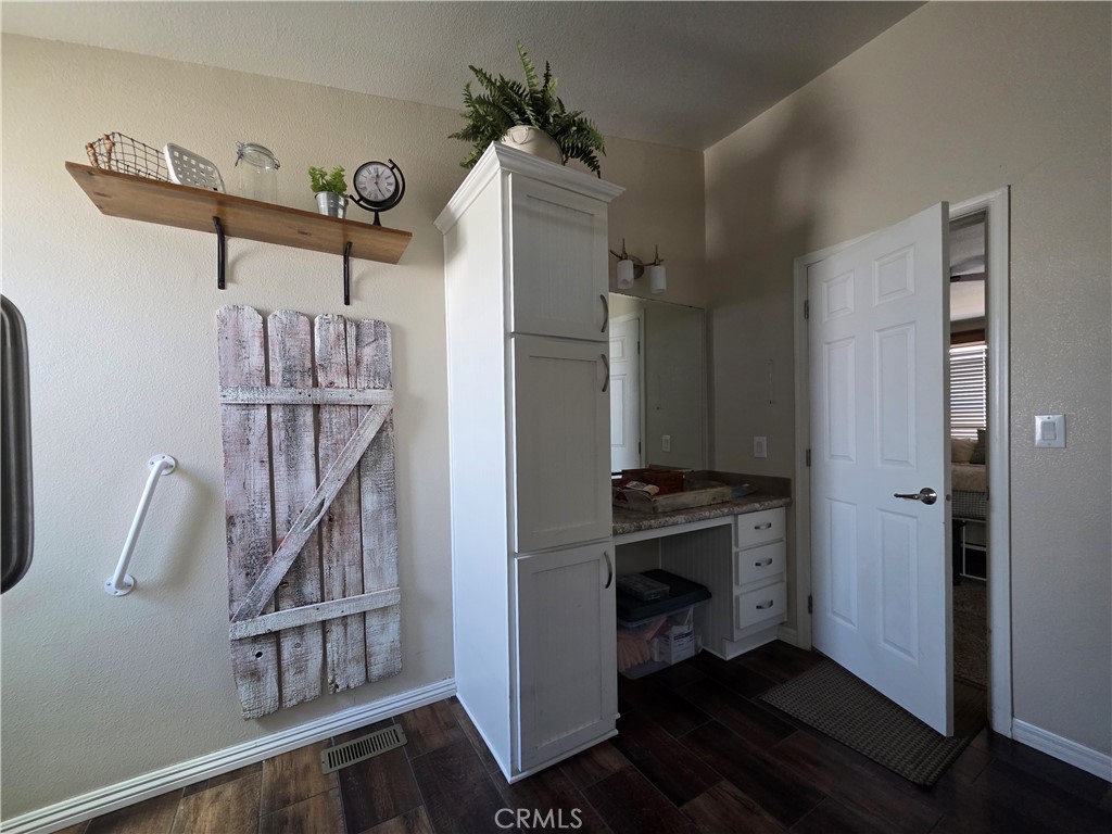27150 Shadel 146 Property Photo 26