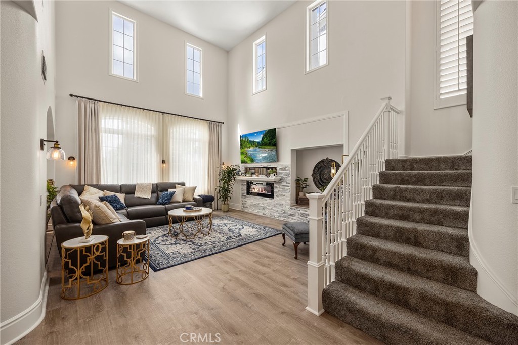 16 Kempton Lane Property Photo 14