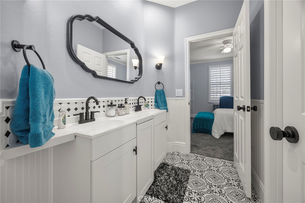 16 Kempton Lane Property Photo 49