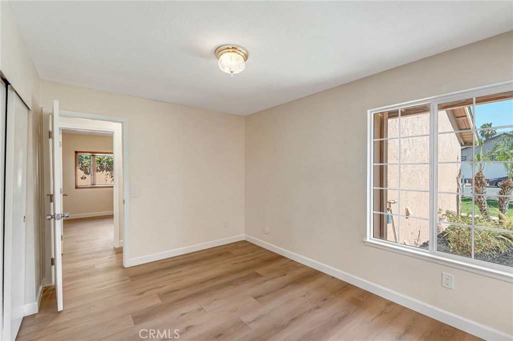1077 Westpark Property Photo 6