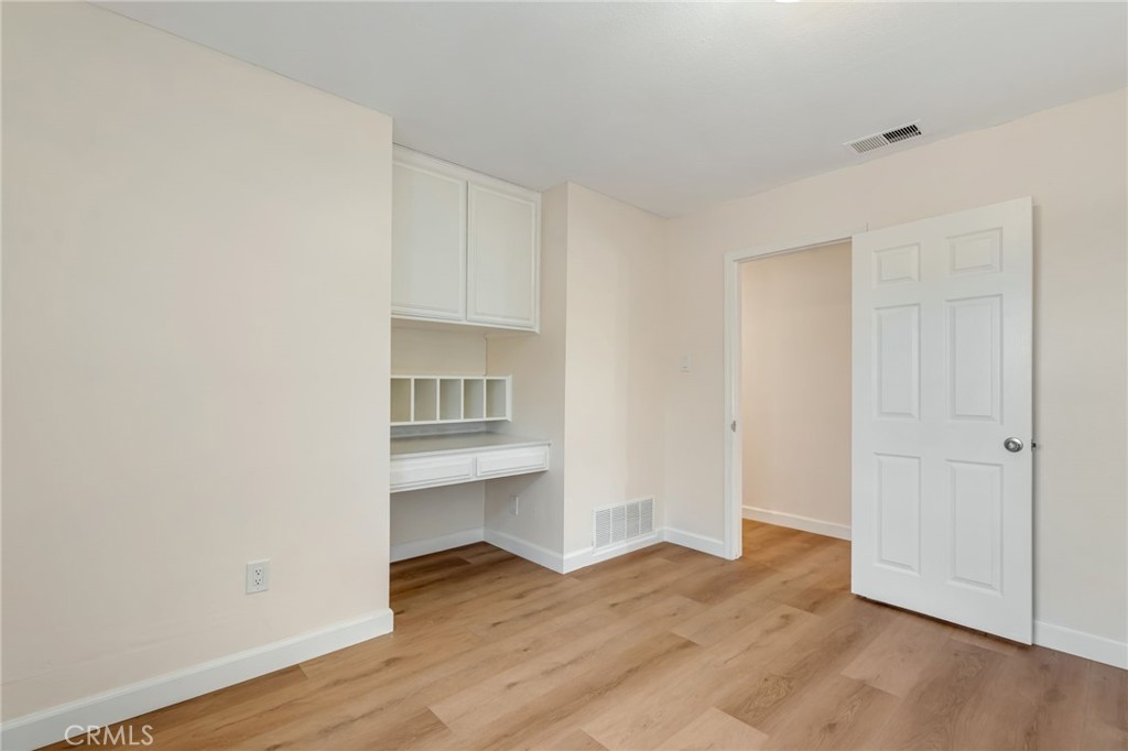 1077 Westpark Property Photo 14