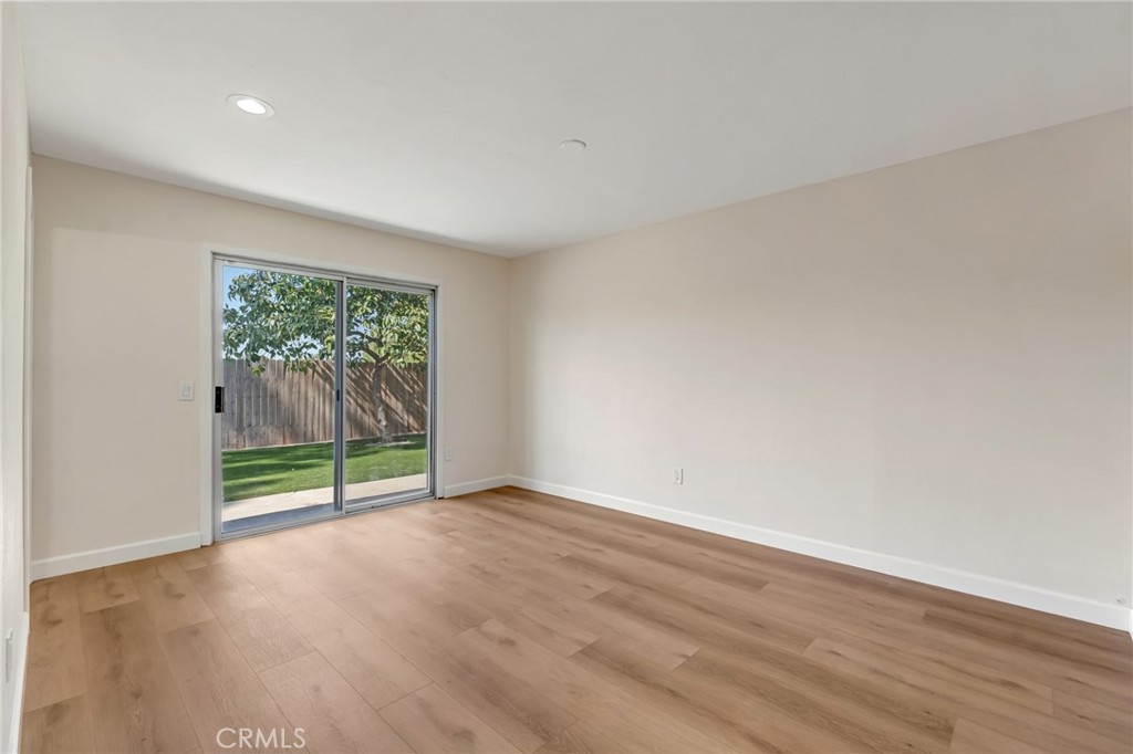1077 Westpark Property Photo 15