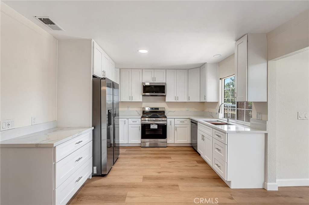 1077 Westpark Property Photo 23