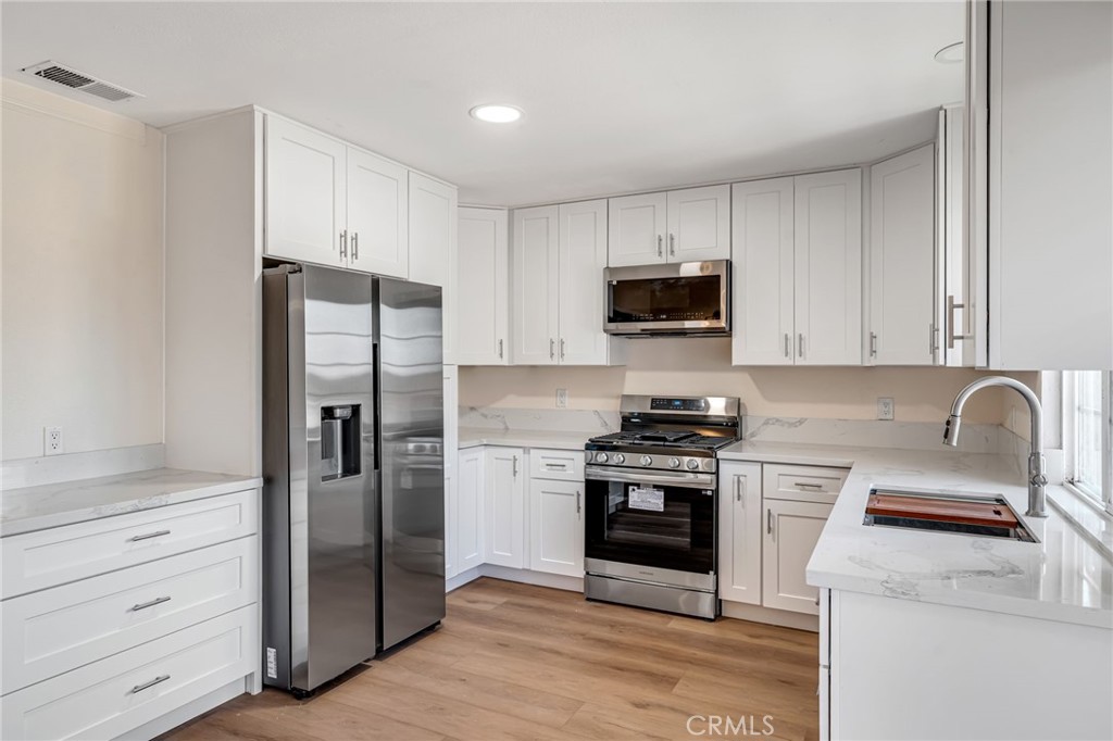1077 Westpark Property Photo 24