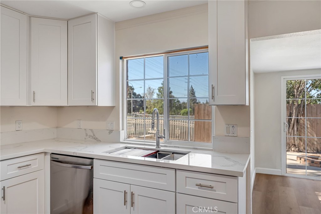 1077 Westpark Property Photo 25