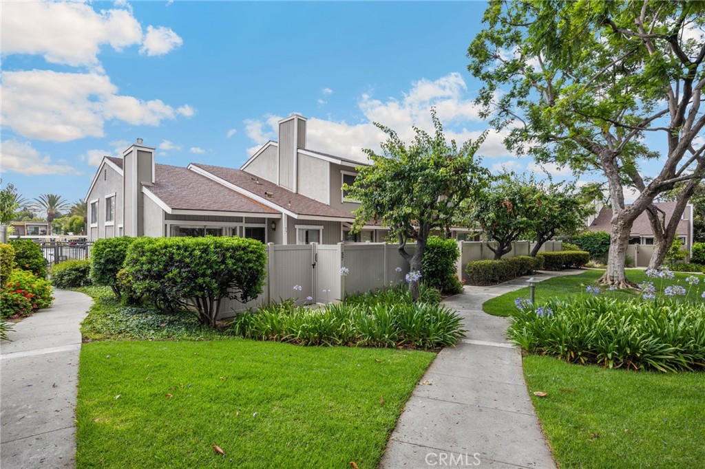 3160 57 E Palm Drive