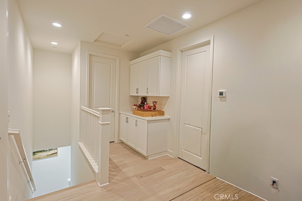 17540 Cameron 102 Property Photo 18